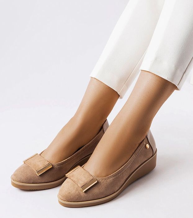 Brązowy balerinki ze skórzaną wkładką Kajla