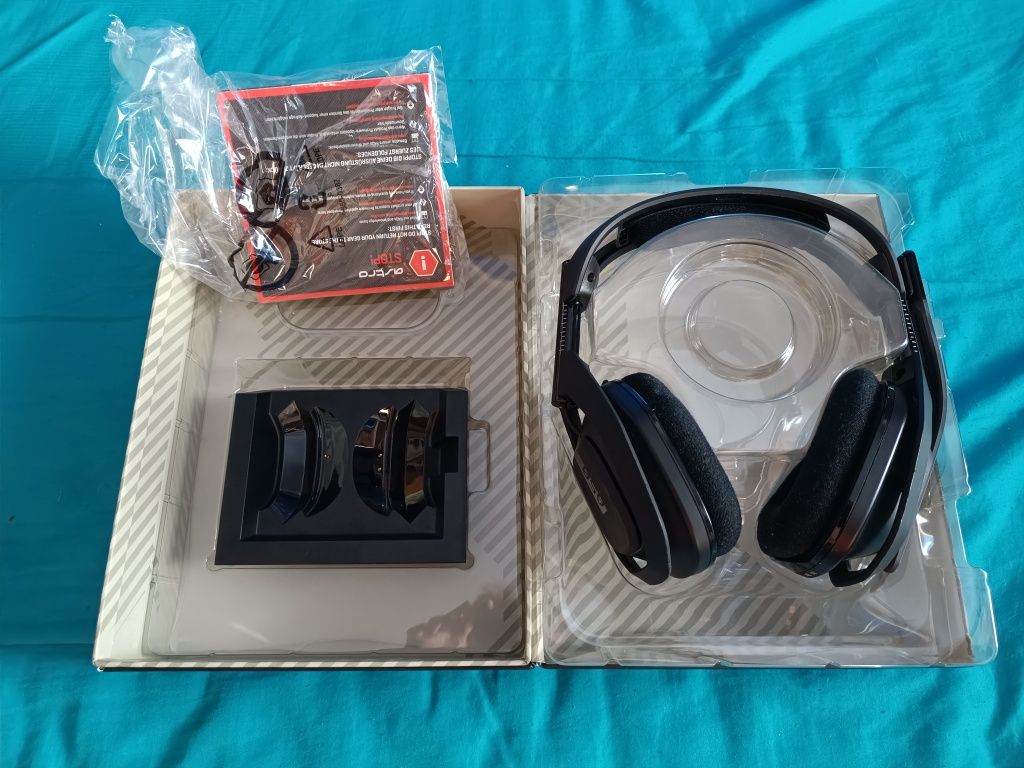 Astro A50 wireless + base station