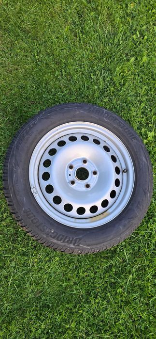 Koła zimowe 16' do VW z oponami Bridgestone Blizzak Lm005