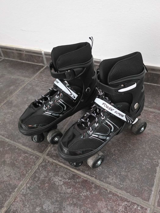 Patins semi novos