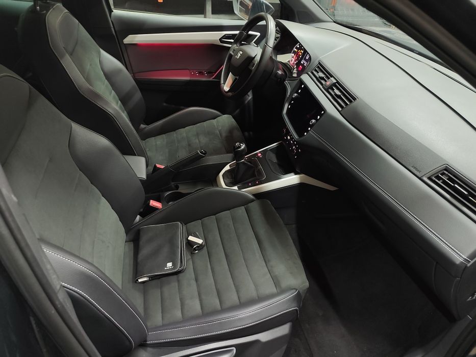 Seat Arona 1.0 Tgi 38000 przebiegu jak nowy.