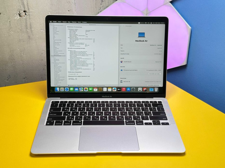 Ноутбук Apple MacBook Air 13" M1 Retina MGN93 (144210) Б/У З ГАРАНТІЄЮ