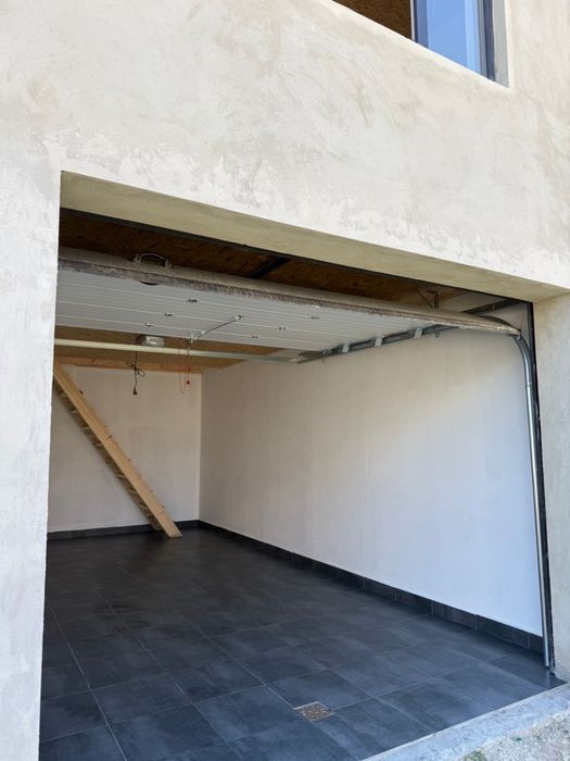 Продаються гаражі