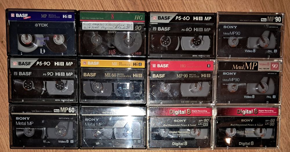 12 x kaseta do kamery video 8 mm