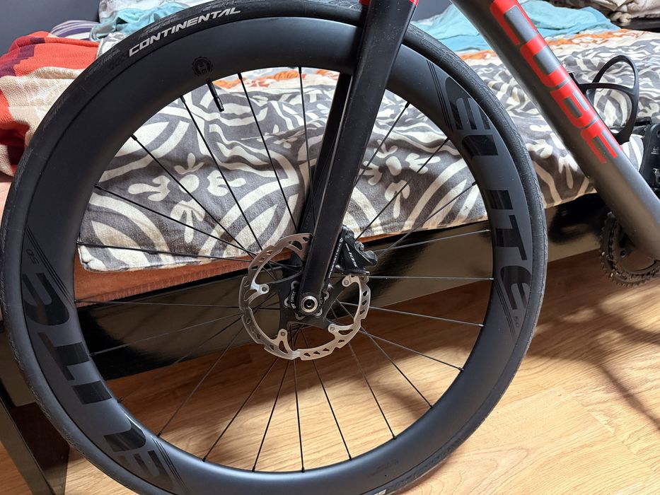 Koła Elitewheels carbon 50mm