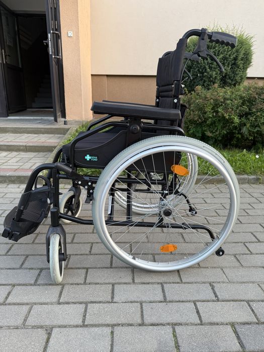 Wózek inwaldzki aaluminiowy RF 3