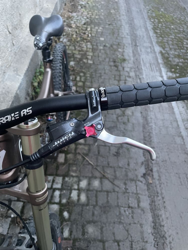 Велосипед specialized enduro expert SL ТЕРМІНОВО!!