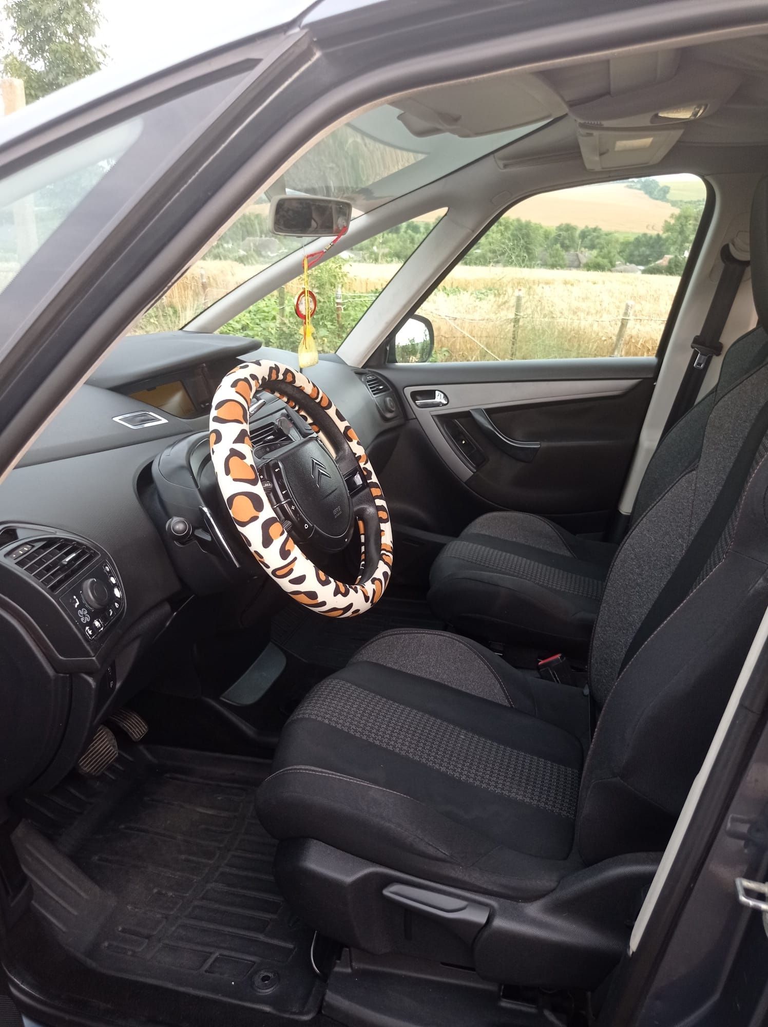 Продається автомобіль