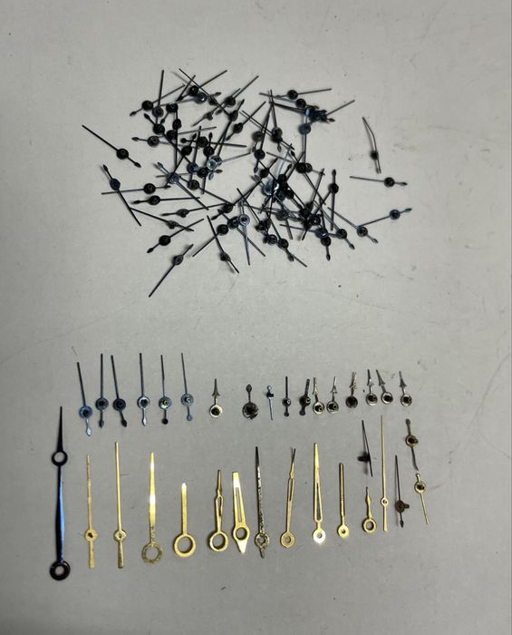 Запчасти для часов , стекла