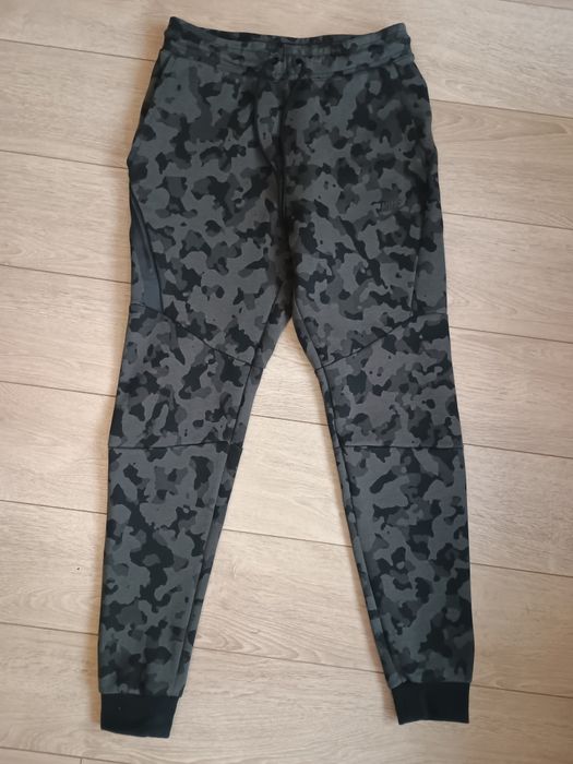 Spodnie dresowe Nike XS