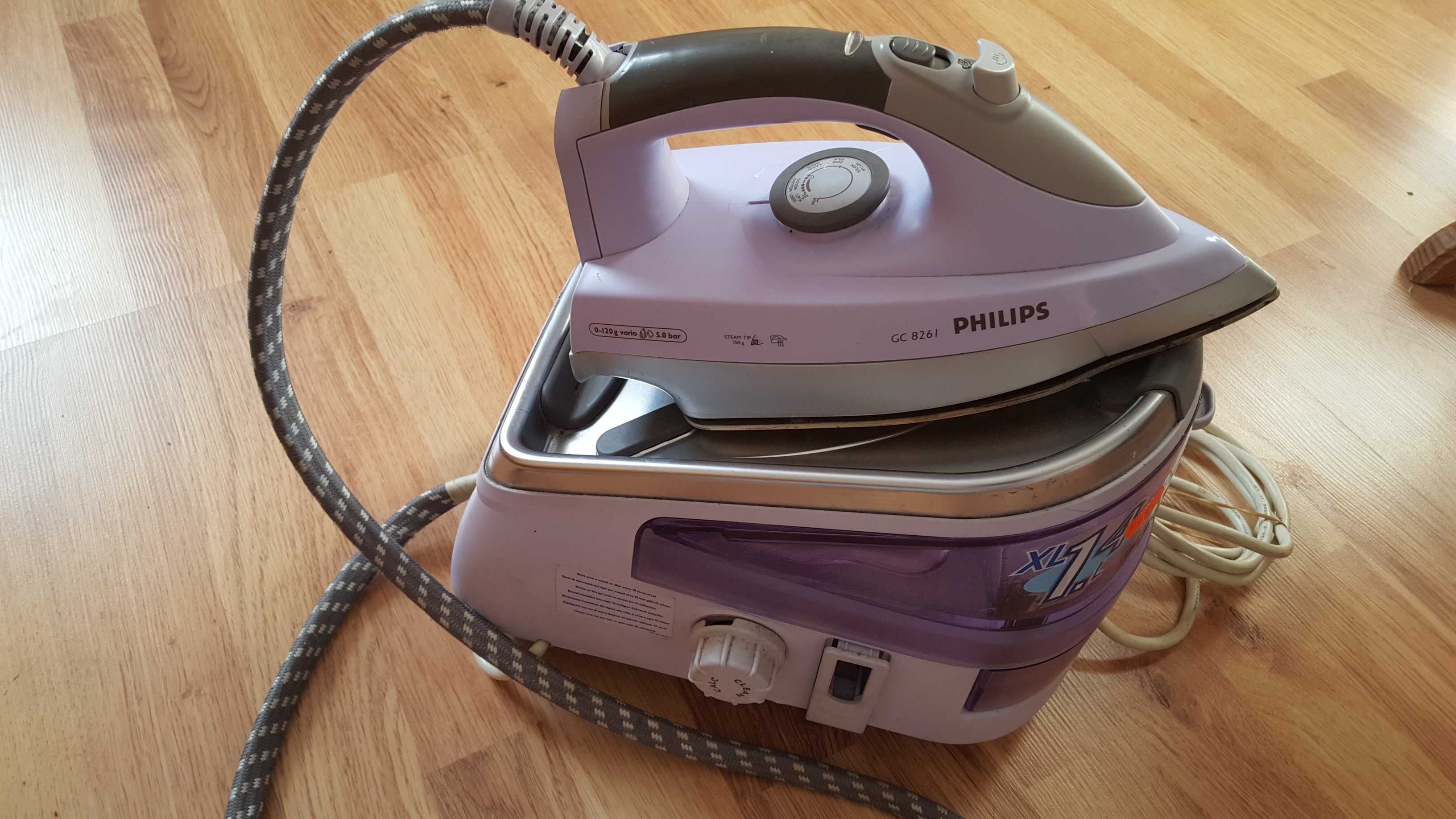 Philips stacja generator pary model GC 8261 careeza żelazko