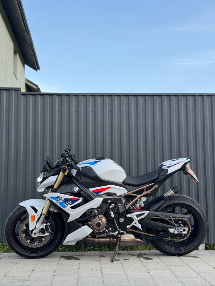 Bmw s 1000 R  2023 r