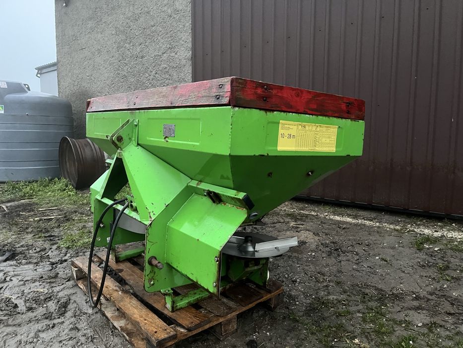 Rozsiewacz nawozu Unia mx 500kg