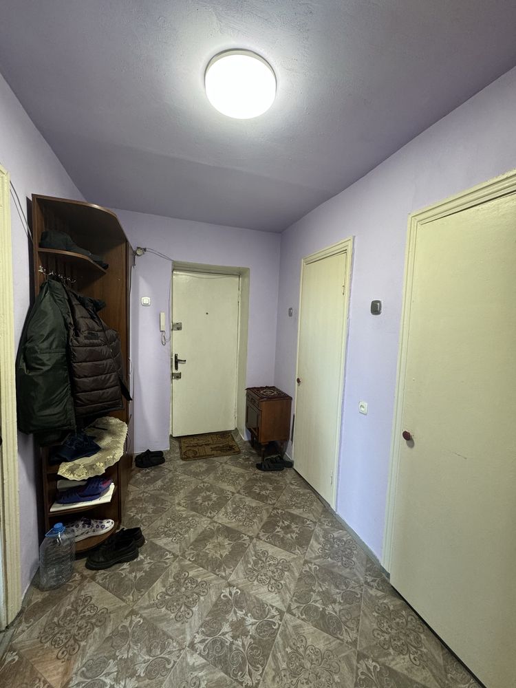 Продам 2к квартиру. Ул Строителей. Янгеля. Титова
