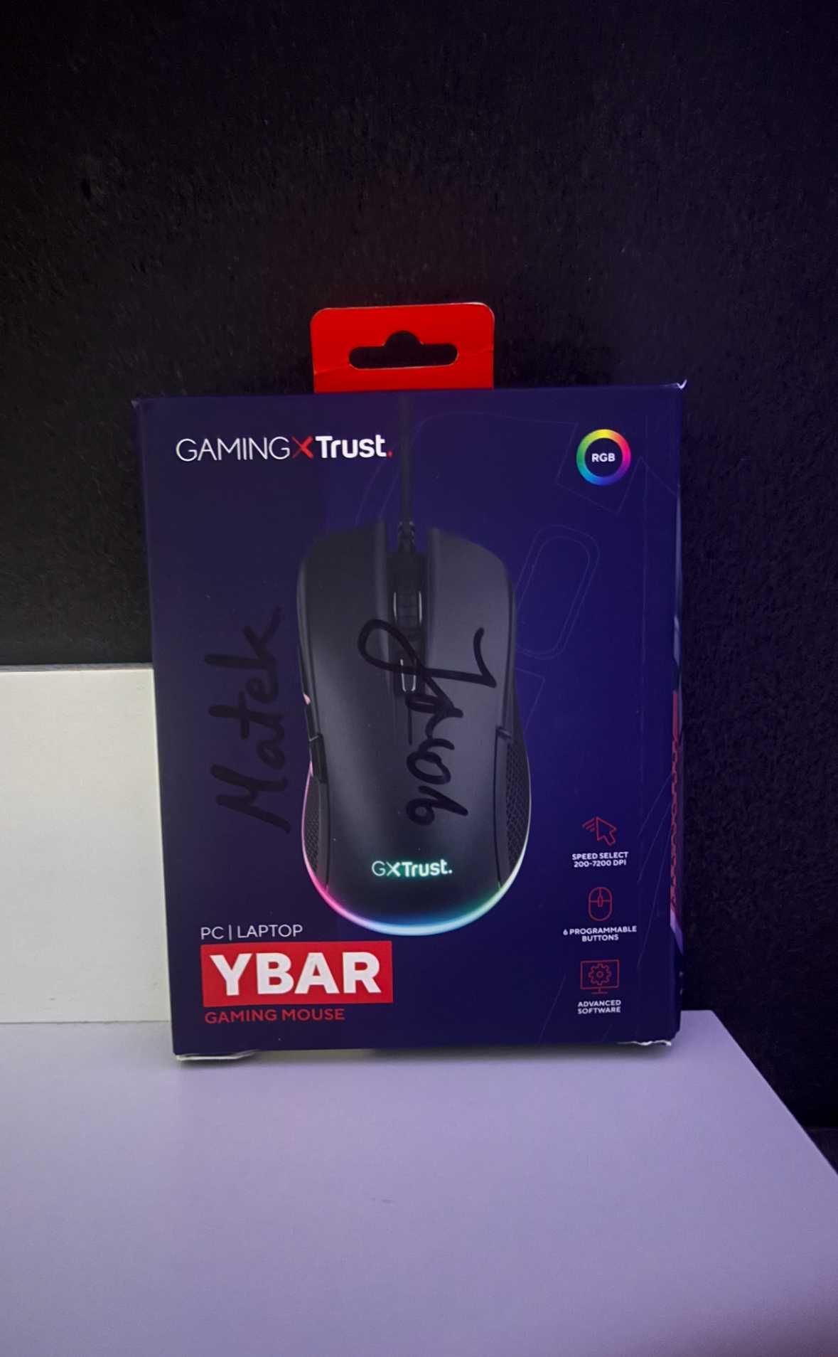 Nowa mysz TRUST GXT 922 Ybar + autografy Jacob i Matek