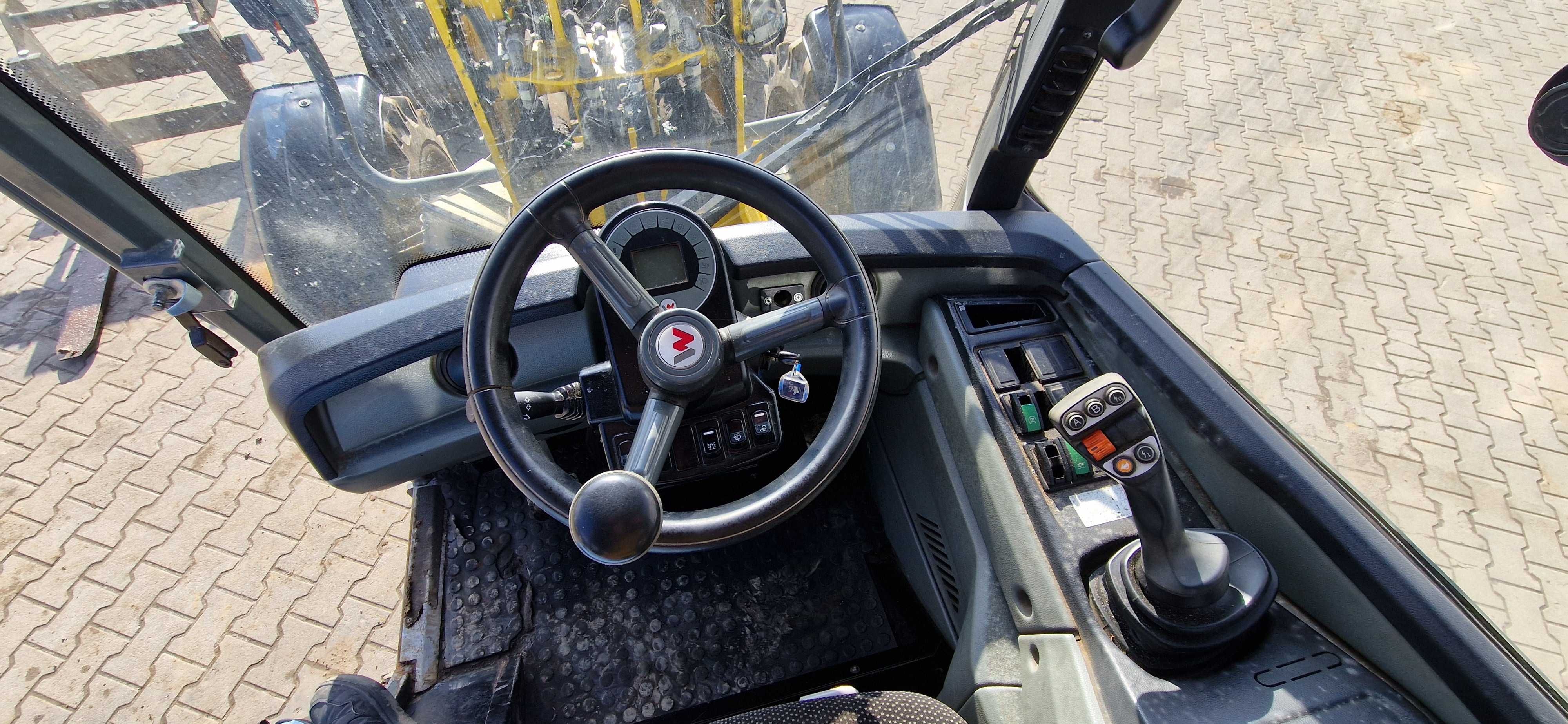 Ładowarka kołowa Wacker Neuson WL44 wynajem ładowarki
