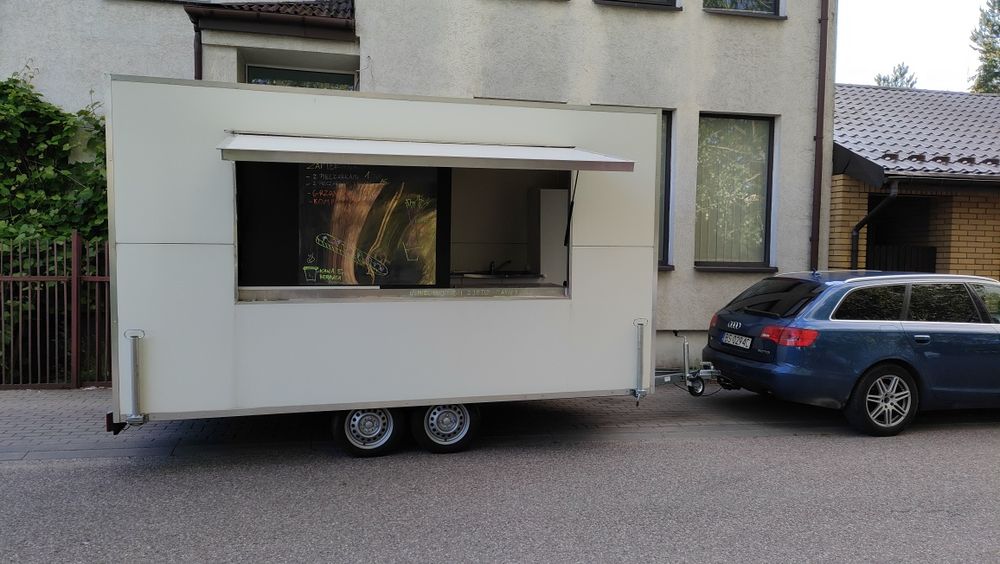 Przyczepa gastronomiczna 4x2m 2-osiowa