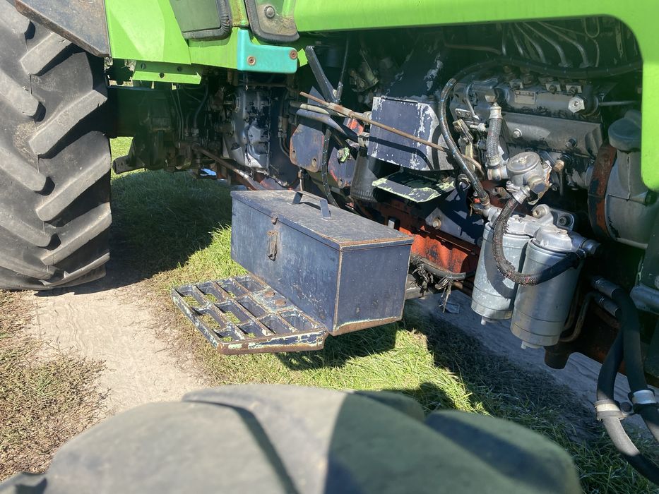 Traktor DEUTZ-FAHR DX85 . Sprowadzony .