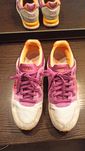 Продам красовки ASICS