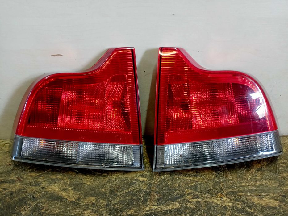 Volvo S80 lampa tył tylna prawa lewa oryginał demontaż