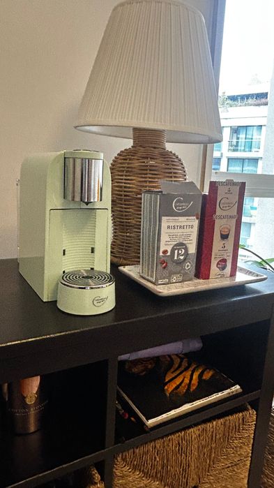 Máquina de café cápsulas Pingo Doce / Camry — excelente estado