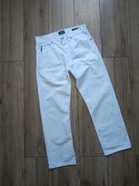 Armani Jeans męskie białe spodnie lato pas ok 78 SHORT
