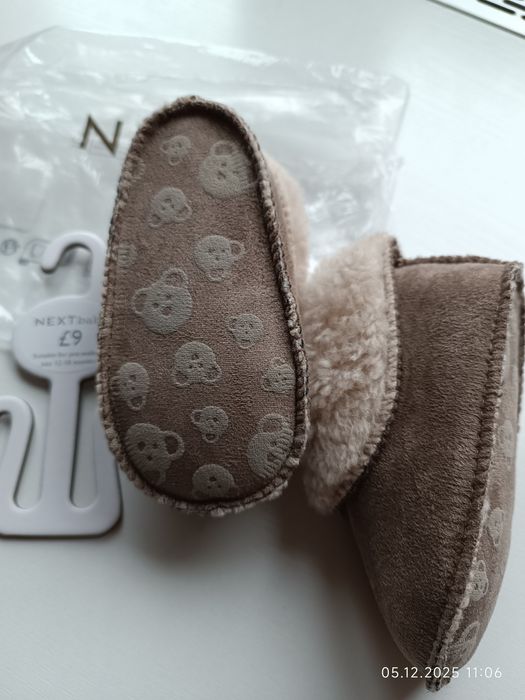 Чуні тапки нові дитячі NEXT