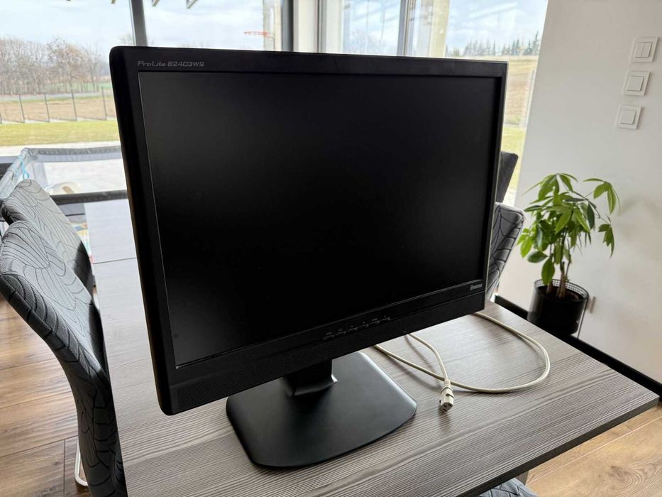 Monitor IIYAMA B2403WS 24 cale pivot uszkodzony