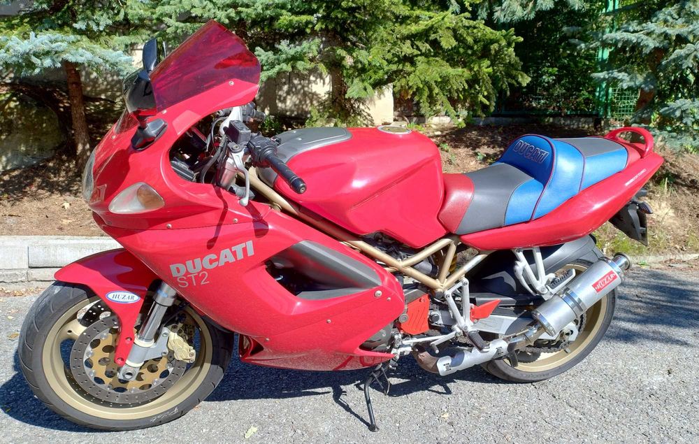 Ducati ST2, 944cm, stan bdb.