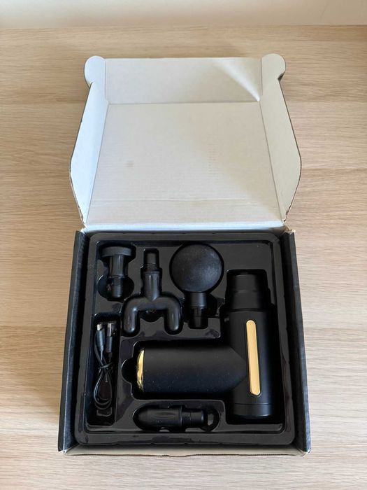 Massage Gun Portátil com 4 Ponteiras
