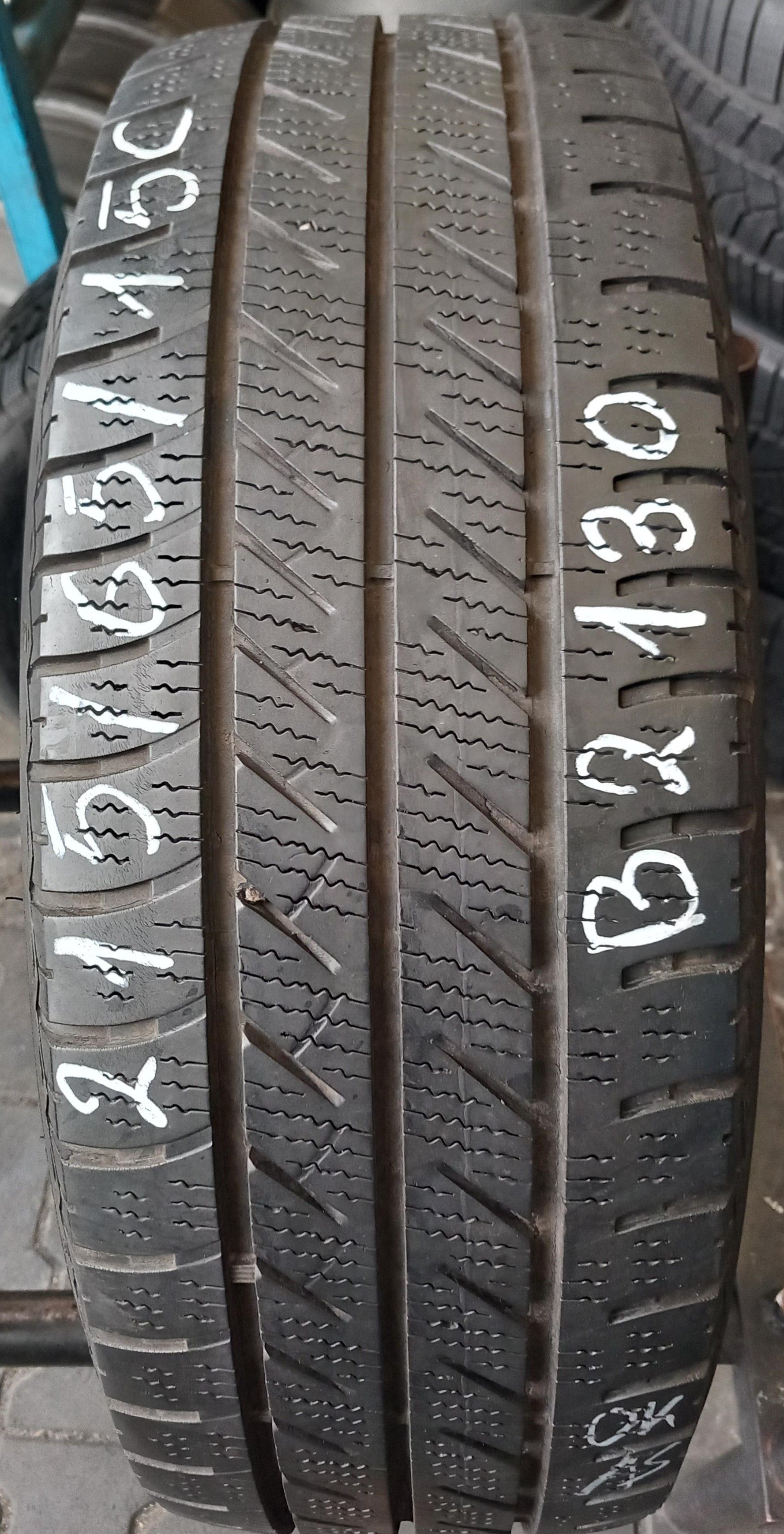 215/65/15C Goodyear Vector 4 Seasons Cargo 104/102T