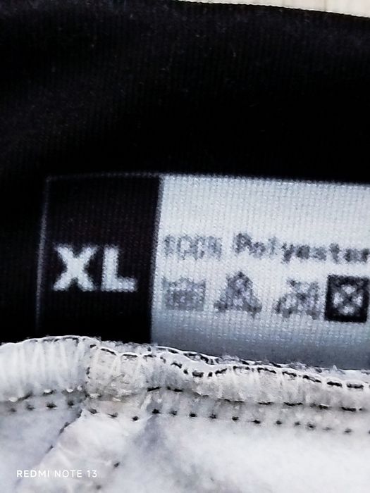 На флісі Вело форма Giant розмір Xl  куртка