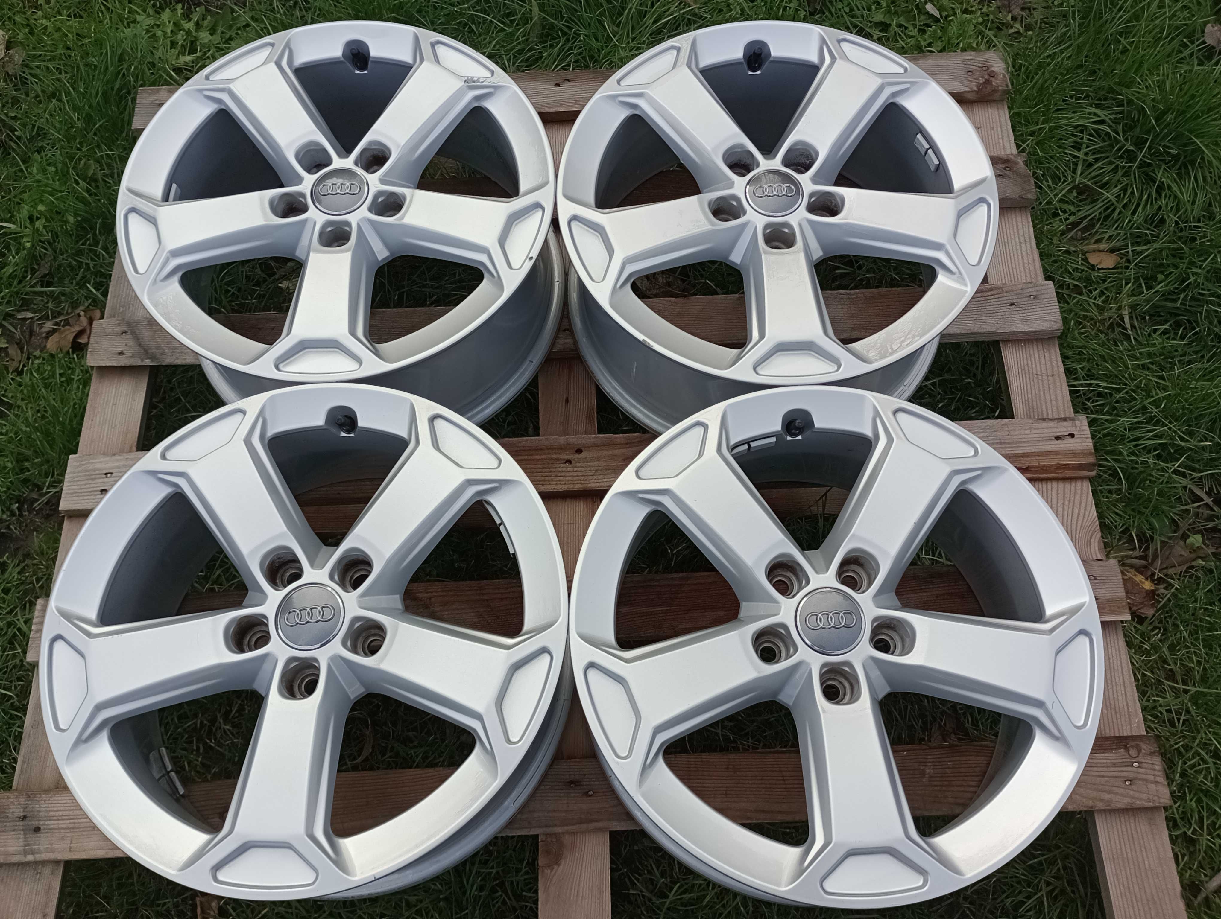 Alufelgi 17 cali 5x112 Audi Q2 Q3 A4 A3 - VW T-roc Skoda Seat - S-Line