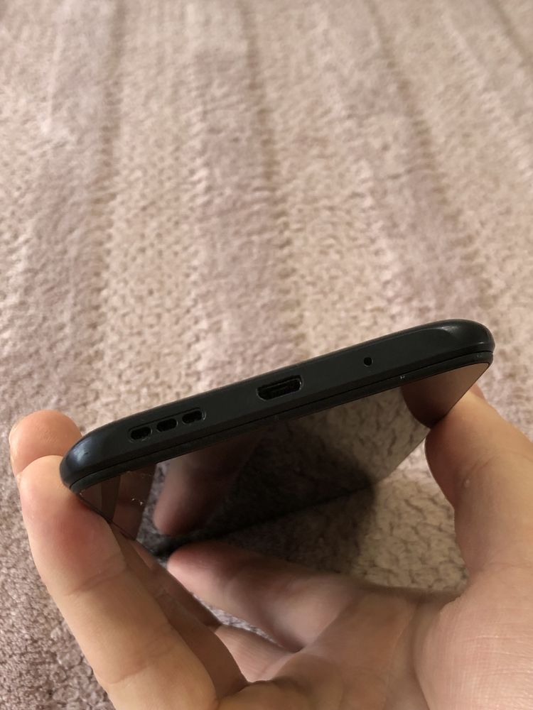 Телефон Xiaomi Redmi 9C NFC 2/32gb