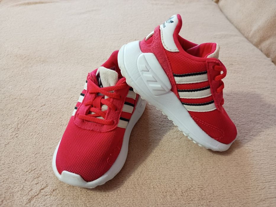 Кросівки, Кроссовки Адідас Adidas 21 розмір 13.5 см устілка
