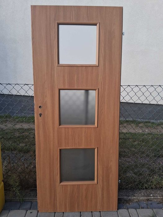 Drzwi wewnętrzne 80 lewe, brązowe