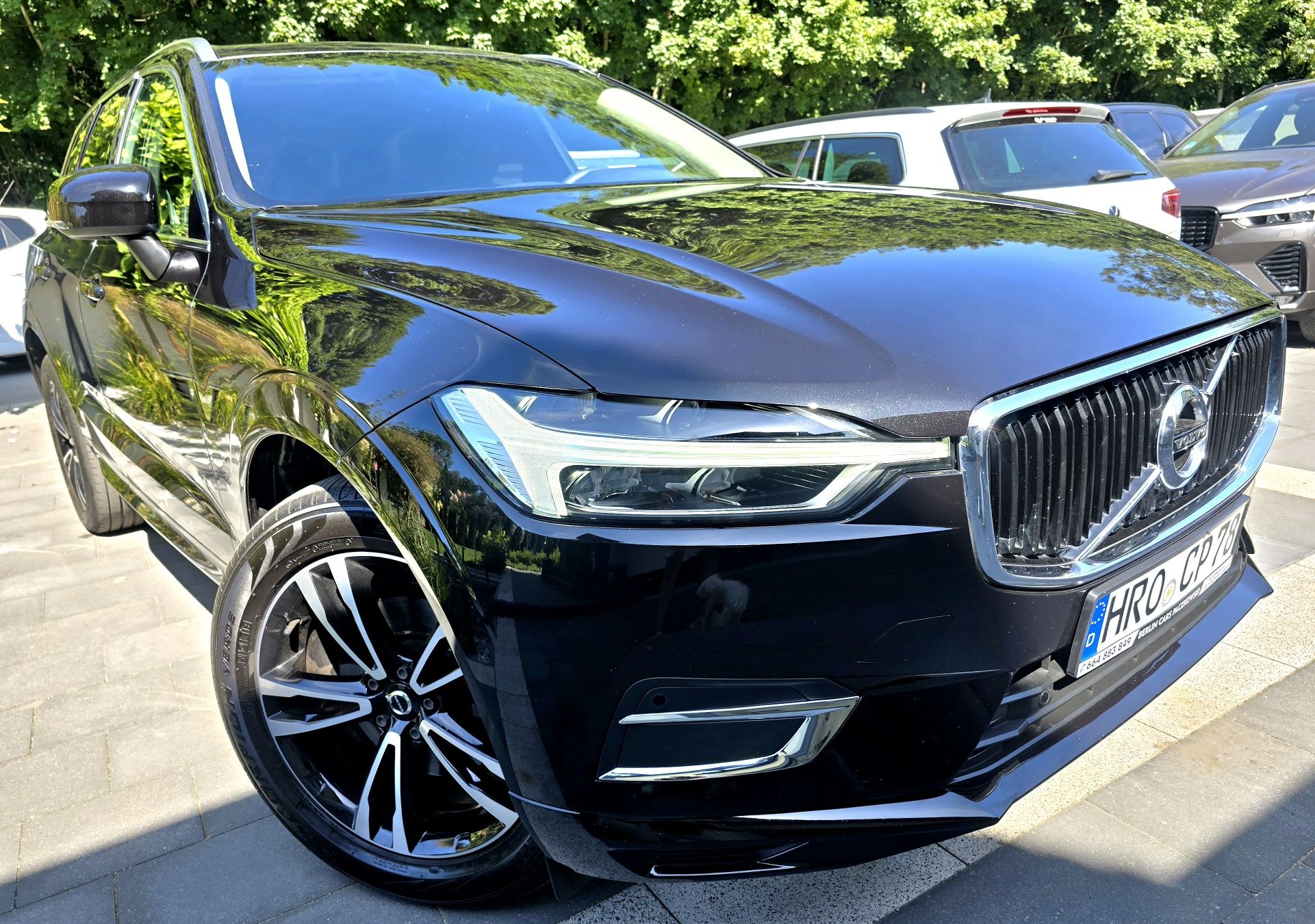 Volvo XC 60 2021r D4 FULL LED kamera RADAR asystent BLIS Z NIEMIEC