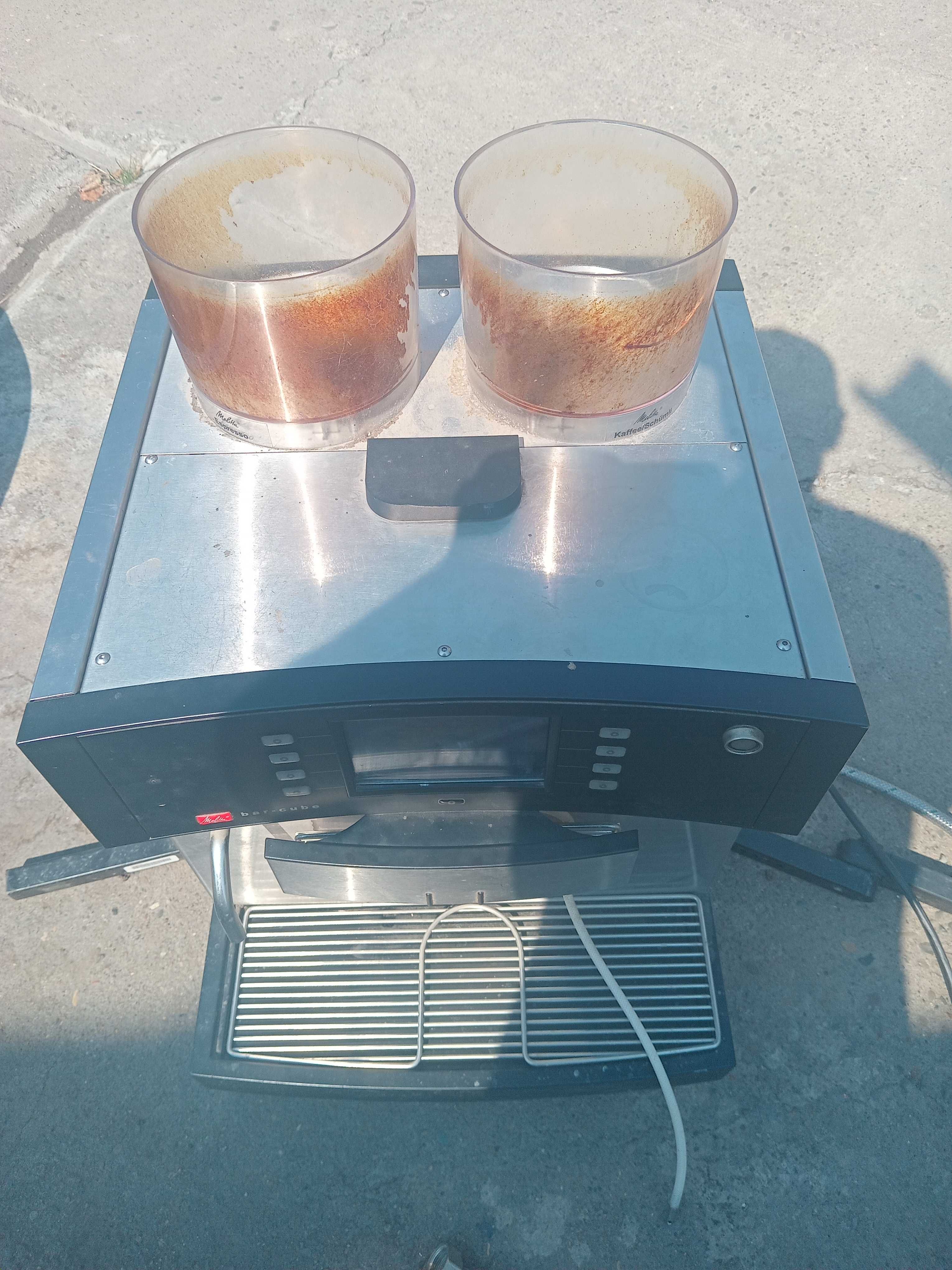 Продам кавомашину melitta bar cube