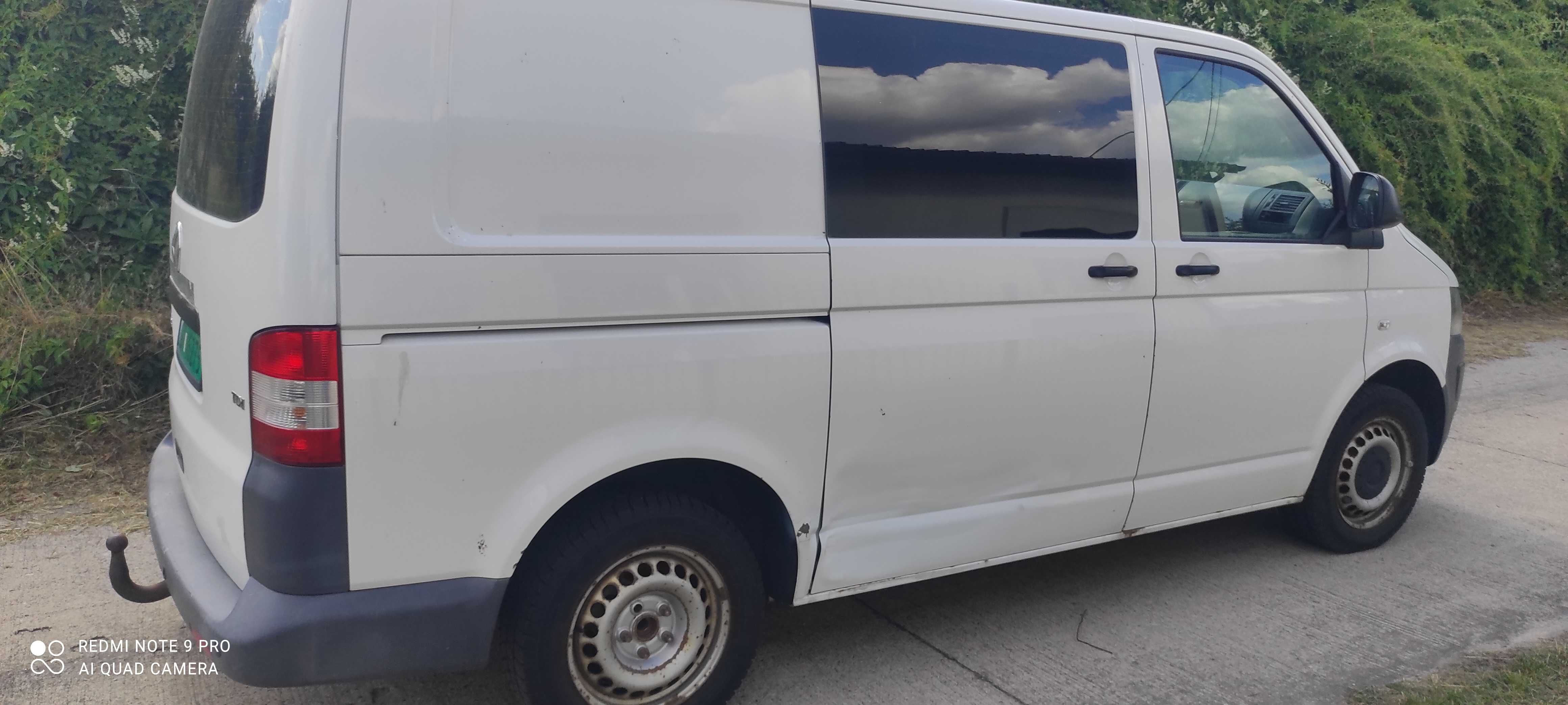 VW Transporter 2.0 TDI 2011 r  18500 zł , sprowadzony