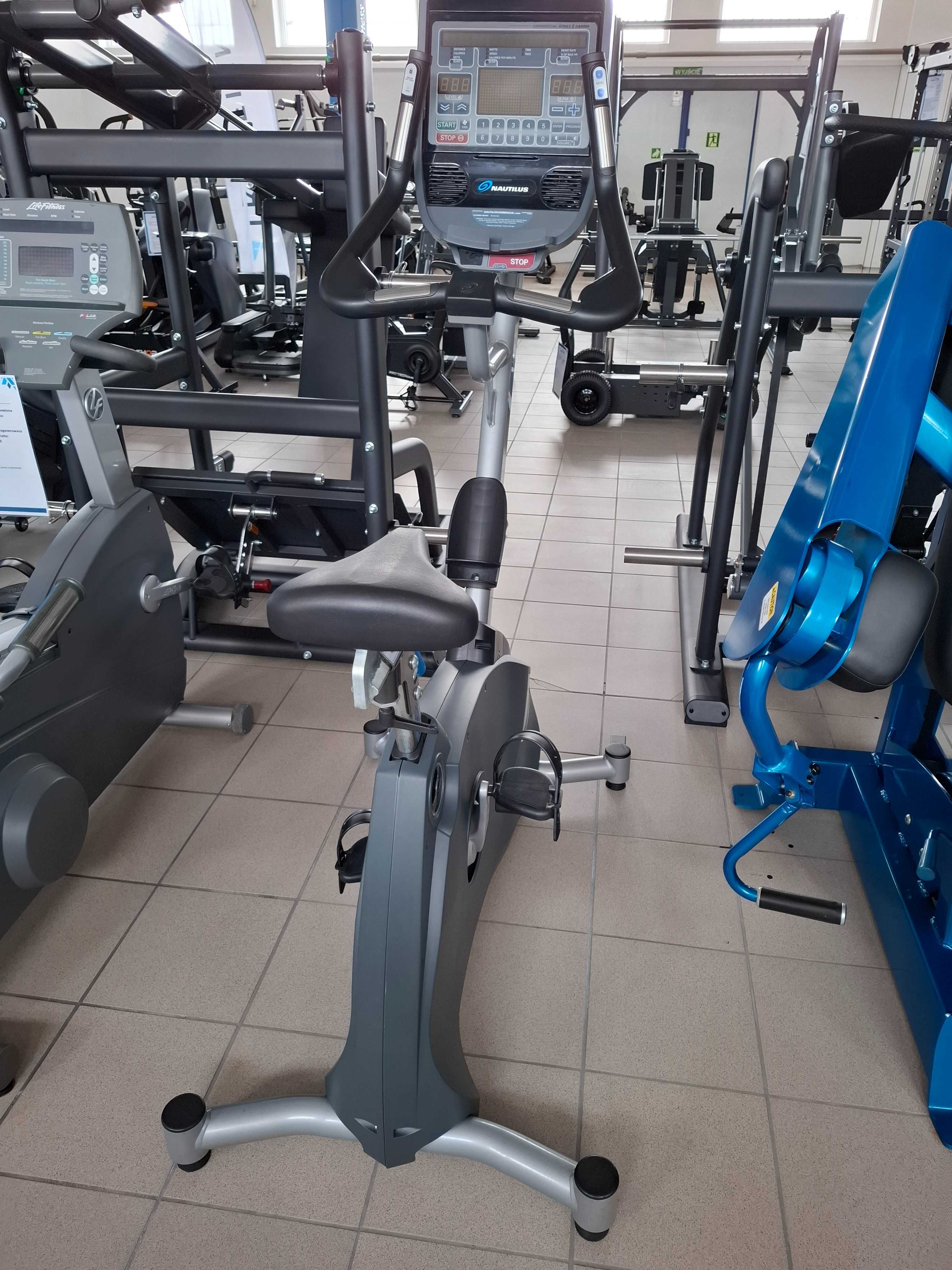 Rower stacjonarny treningowy pionowy Nautilus U916