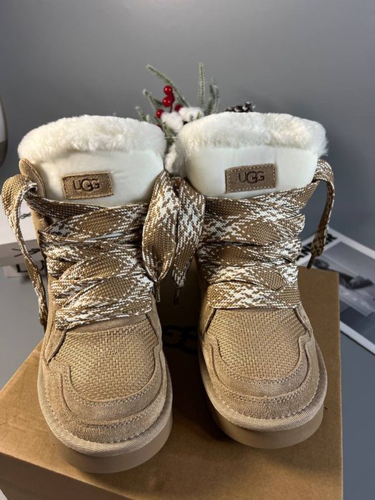 Уггі кросівки  зимові уги ловмел пісочні  UGG lowmel