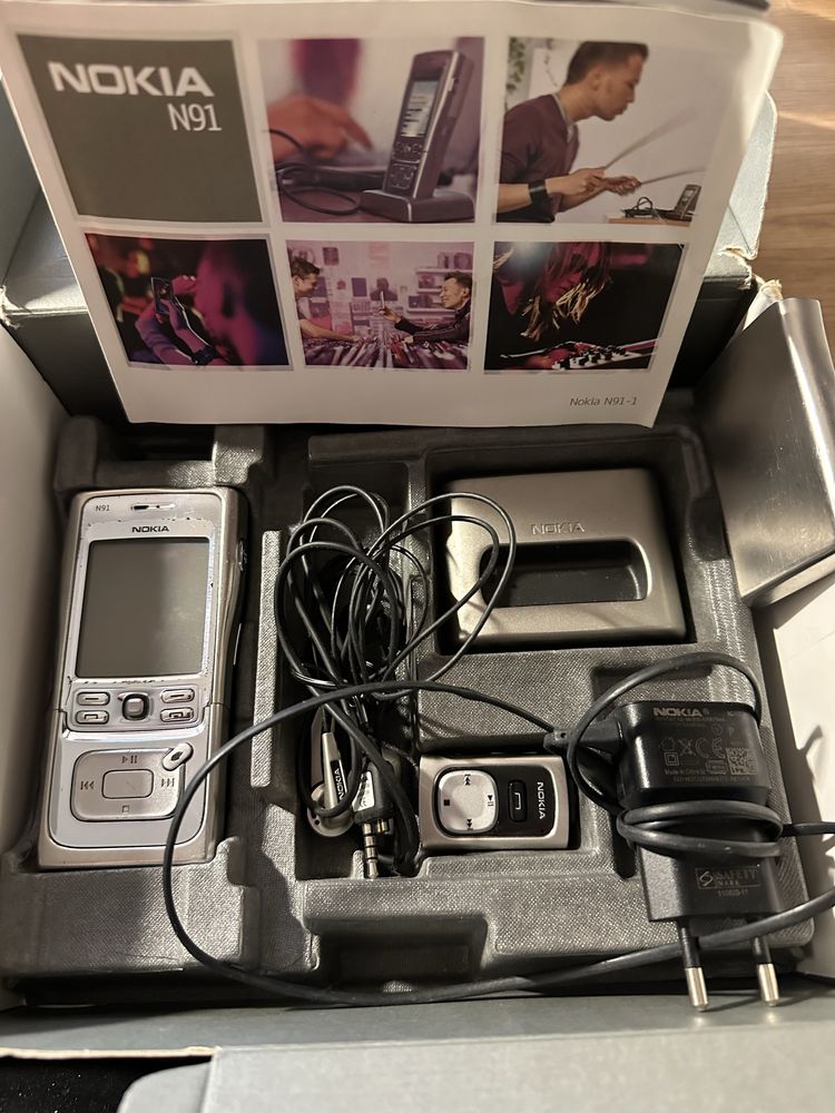Nokia n91  plus akcesoria