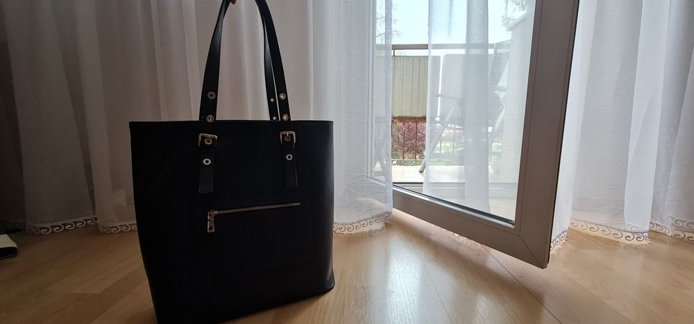 Torebka damska skórzana duża czarna