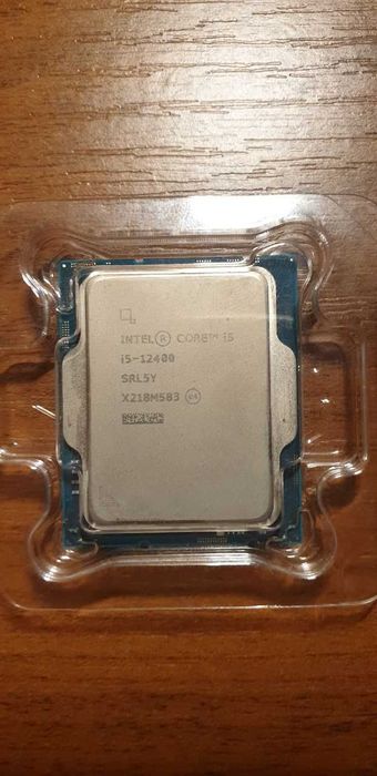 Intel core I5 12400