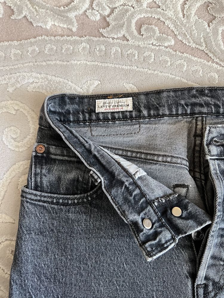 Джинсы Levi’s 501