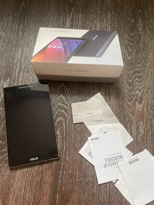 Продам планшет Asus zen pad