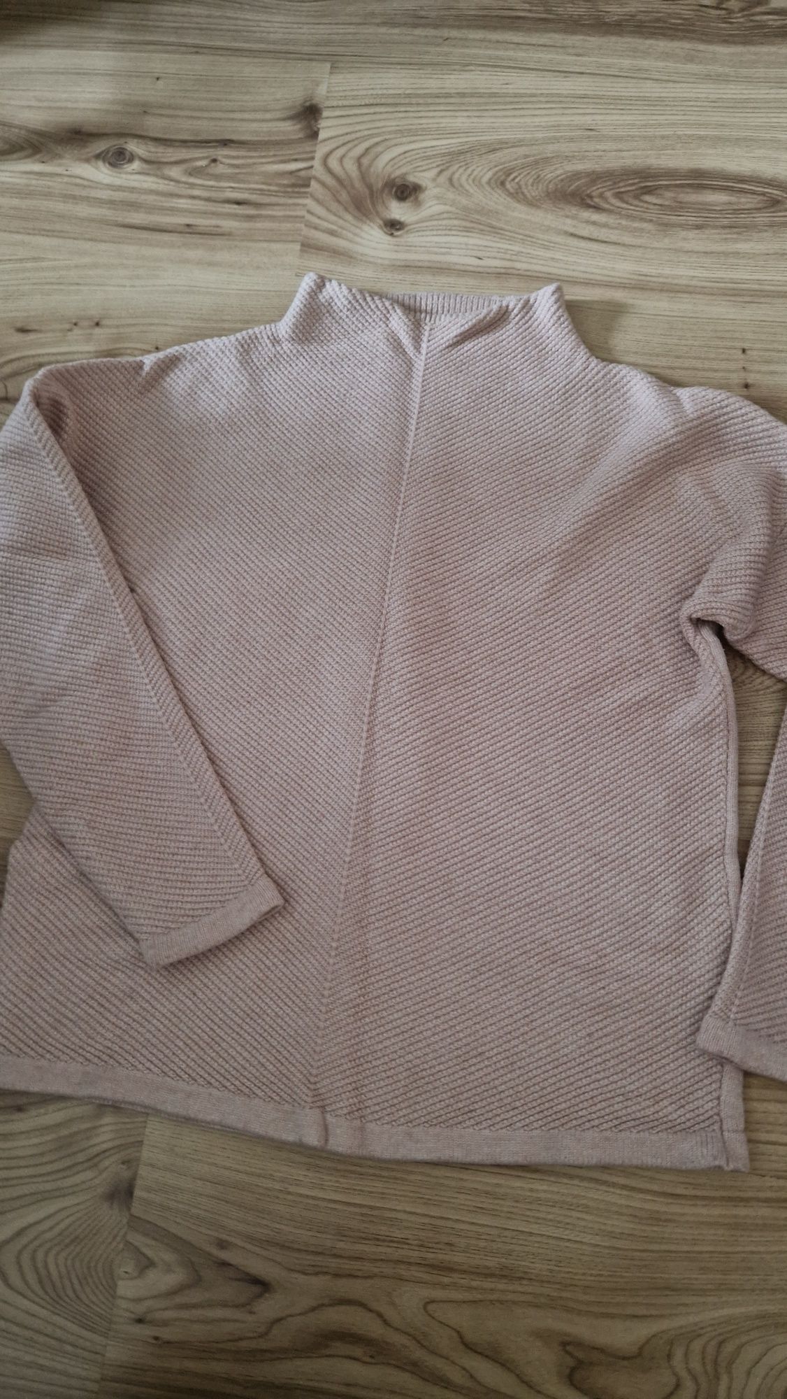 Sweter Reserved r.S pudrowy róż golf