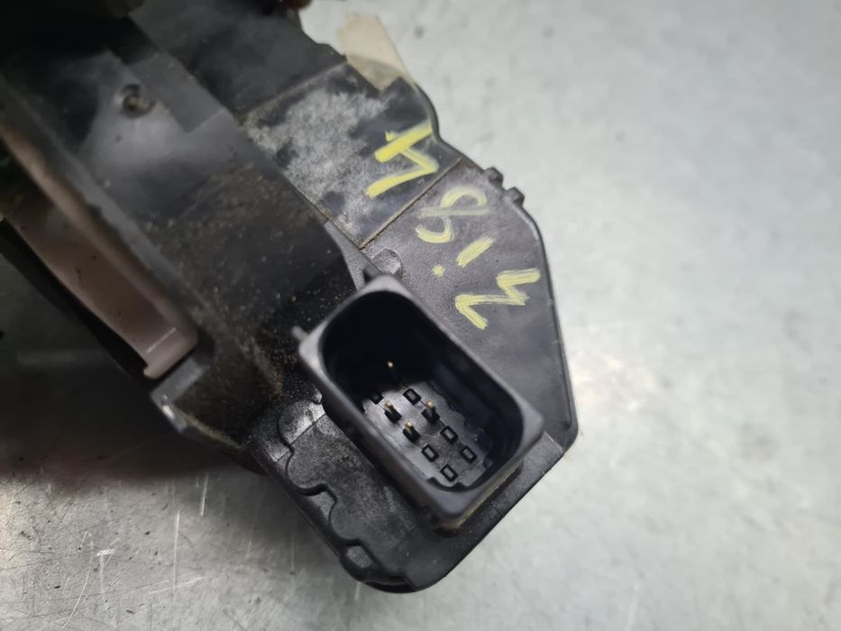 Fechadura / fecho porta frente direito OPEL Adam (M13)