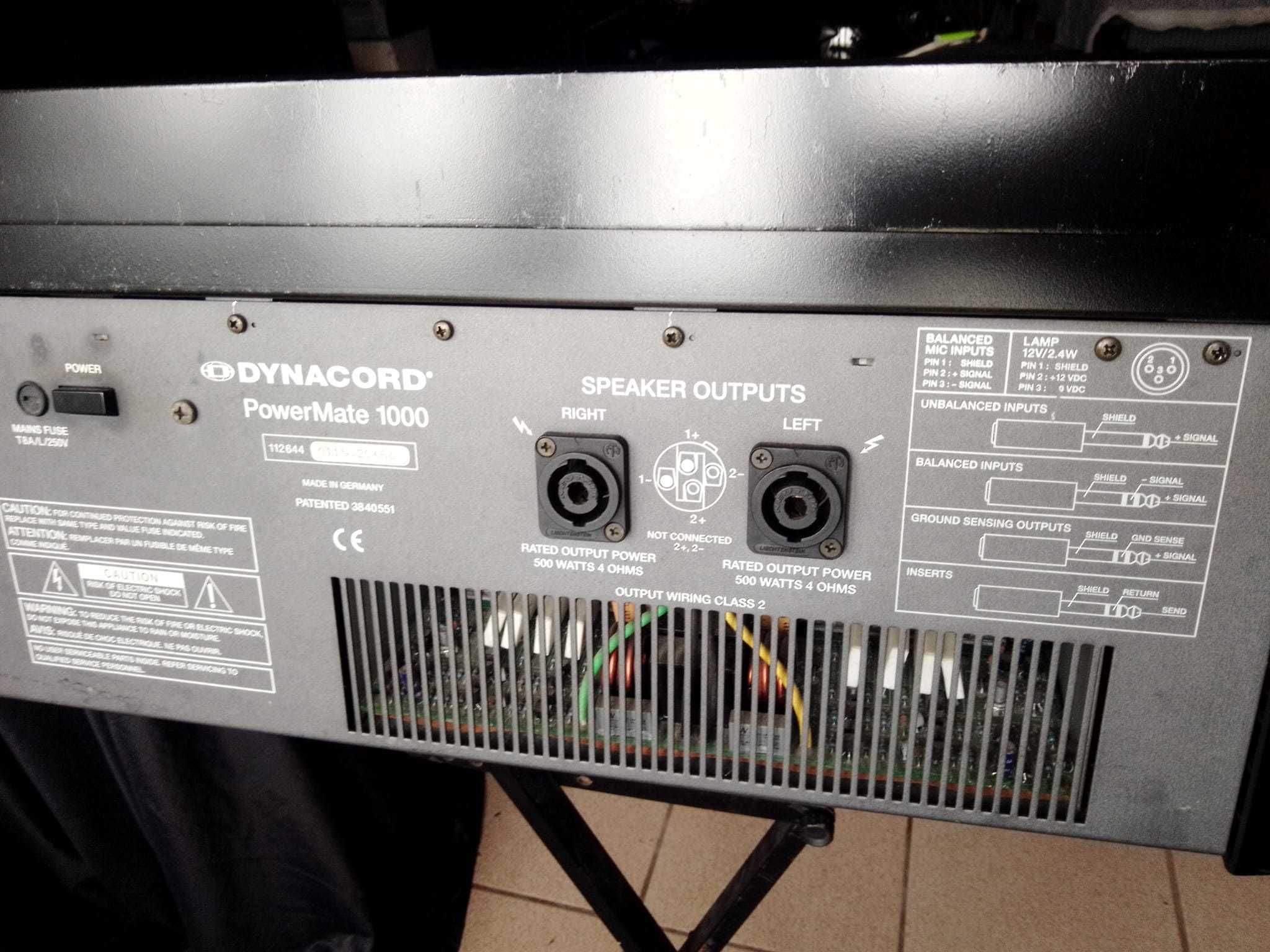 PA dynacord 2 colunas + mesa amplificada mega pechincha