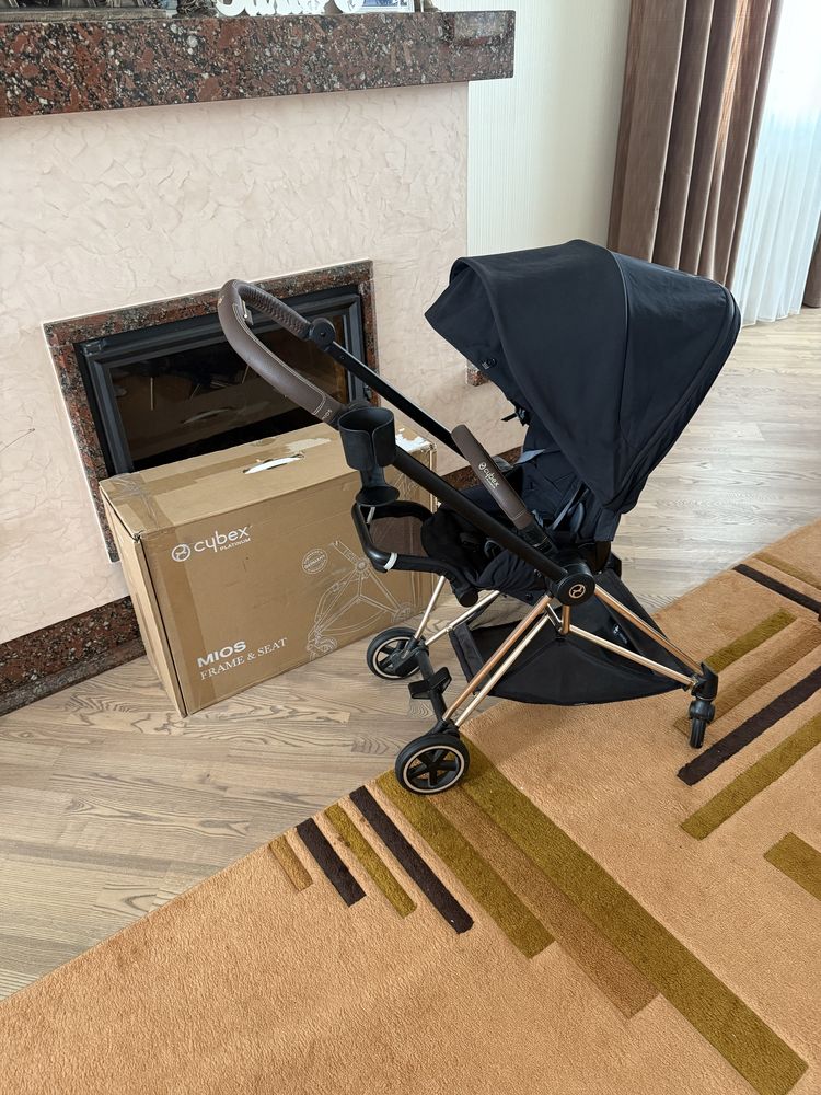 Прогулка Cybex mios